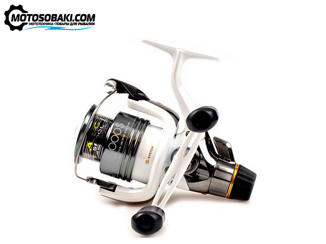 Катушка безынерционная Shimano STRADIC GTM 2500 RC